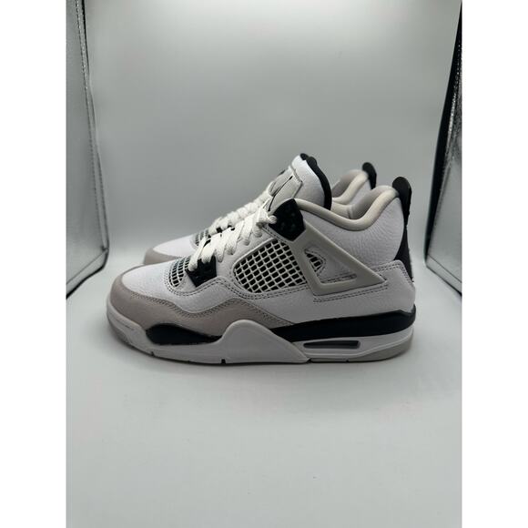 Air Jordan 4 Retro GS “Military Black” size 4.5y/6 women’s - Picture 1 of 8